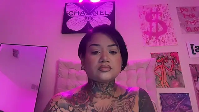 AveryLeexRated webcam