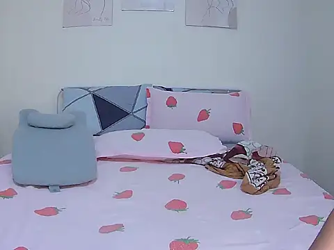 naughtywife118 webcam