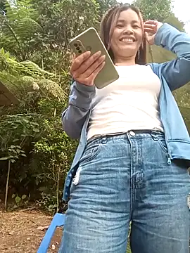 nangmo - Nangmo's free webcam - UK Sex Cams