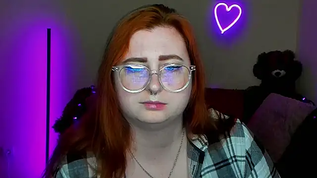 Alicia_love00 webcam