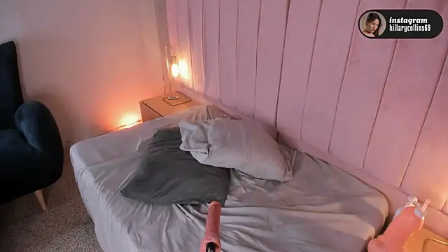 Hillary_Collins1 webcam