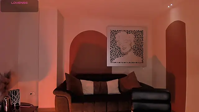 ViolettHansson webcam