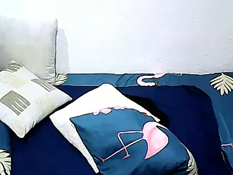 xxhottinybabe webcam