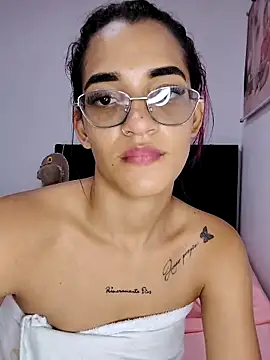 cris_dulce - Cris_dulce's free webcam - UK Sex Cams