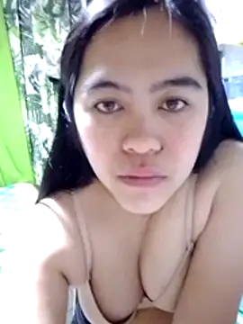 ItsmeZalaraaKing webcam