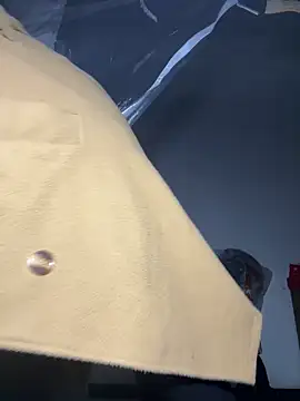 daaqnn (F milf) - 进直播间达到100币就私送胸部照片。达到三百就送阴部照，达到600就送喷水视频