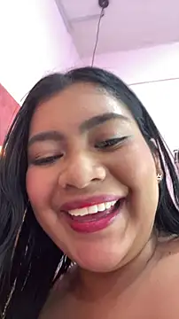 lunaarosse - LunaaRosse's free webcam - UK Sex Cams