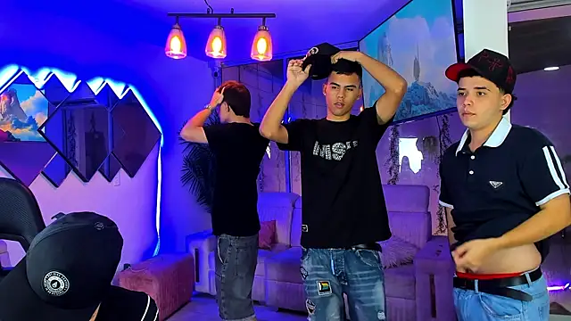 Houseofwarrios webcam