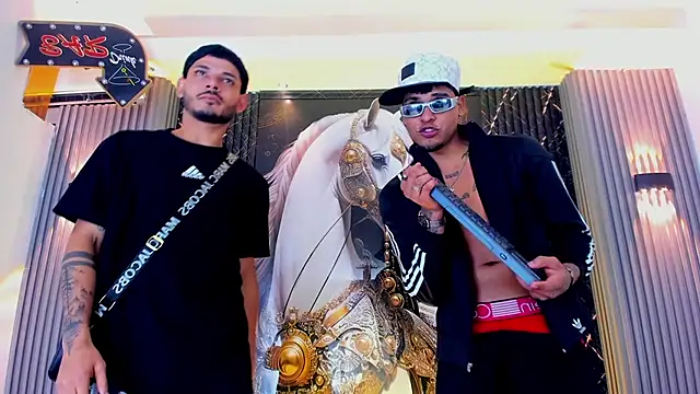 the_knights_of_the_night_ webcam