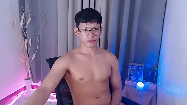 pinkcock_froi2305 webcam