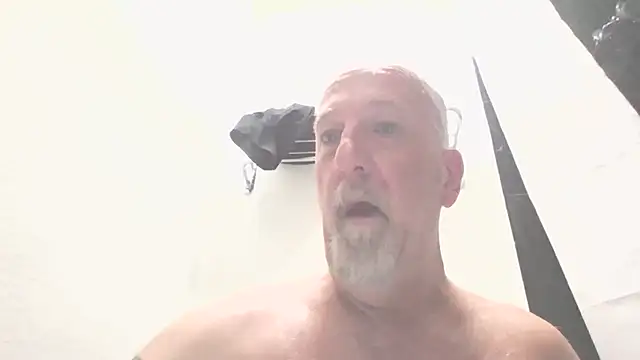 Yankeedave420 webcam