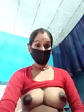 Nandani-758 webcam