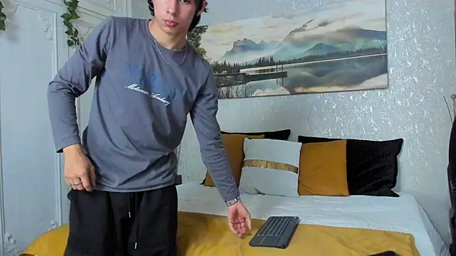 tyler_durten (M twink) - DANCE NAKED!!