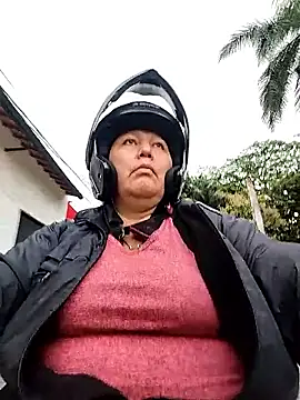 brenda_berck_ (G young) - masturbation clitoris  wet in you  face