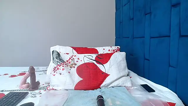 Sweetjuicyclitoris webcam