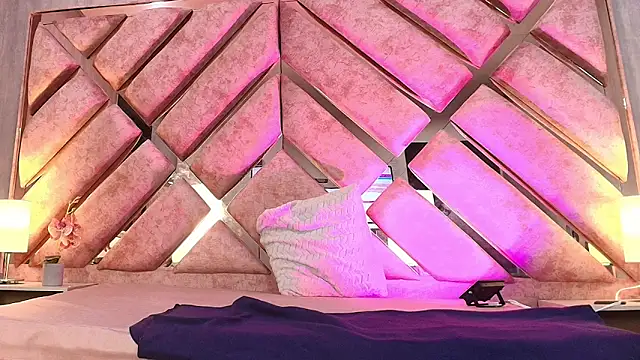 brithny_bratz_ webcam