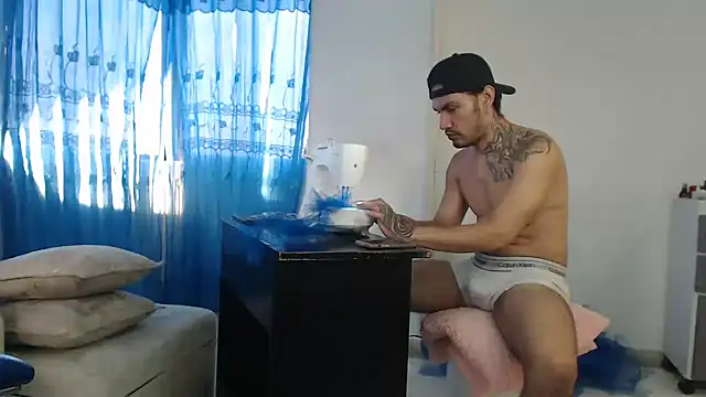 Hot_Sharks_ webcam