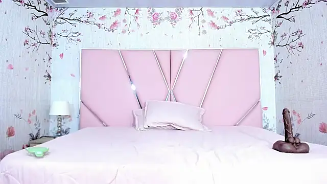 SafiroAgataaa webcam