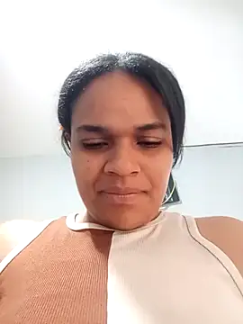 sexybronwgirl webcam