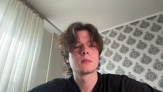 tomasdickpick (M twink) - take off a T-shirt