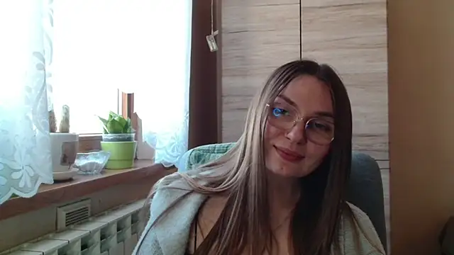 LooveELLYx live sex cam