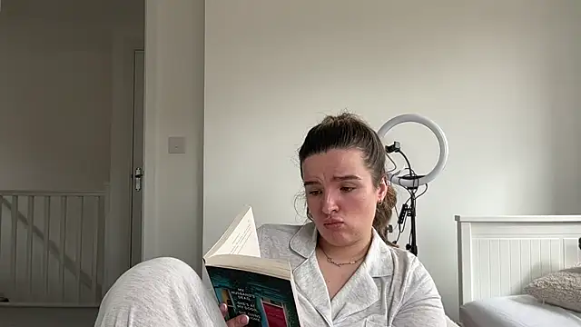 maisiesmithx - Maisiesmithx's free webcam - UK Sex Cams