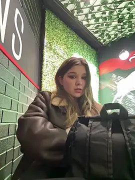 PumaShyXD Live Webcam on Stripchat