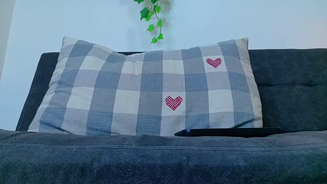 amberstonne__ (F teen) - Fill my naked body with your hot milk