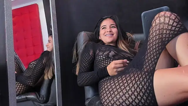 violet_giraldo webcam