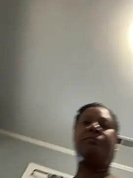 sweetie8582 - Sweetie8582's free webcam - UK Sex Cams