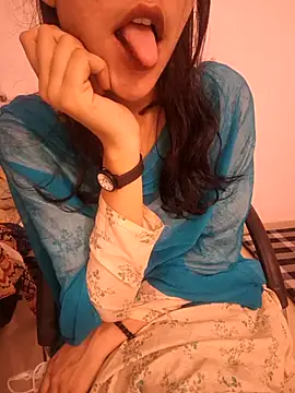 tanzum_khan_3202_ webcam