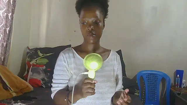 curvysexybody webcam