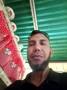 UnreadyChutzpa webcam