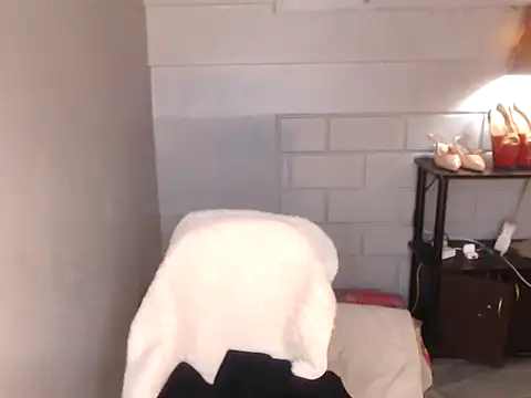 NautyBoyBrazeen_143 webcam