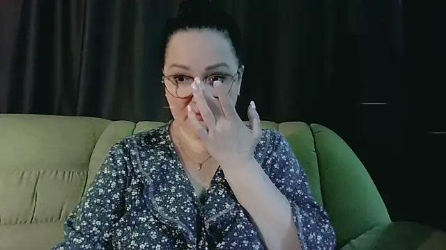 infinity_loveliness webcam