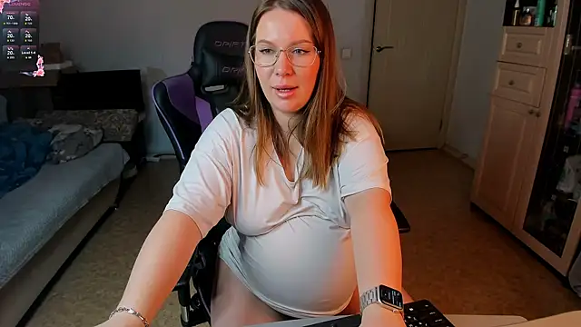 stella_vestal webcam