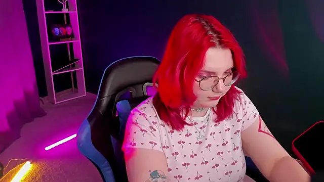 Alice_Kitagawa webcam