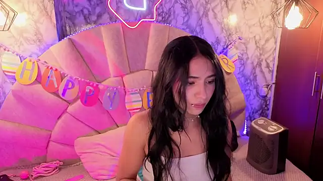 _emma_miller_ - _emma_miller_'s free webcam - UK Sex Cams