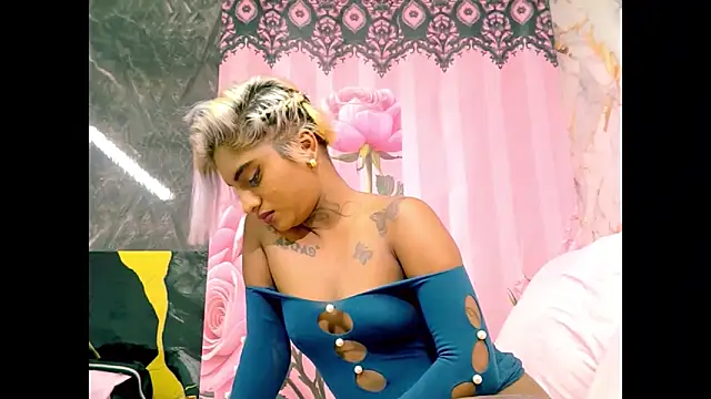 indian_barbie webcam