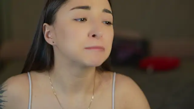 Luna_secretgirl webcam