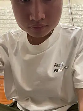 Hoanganhdayroii webcam