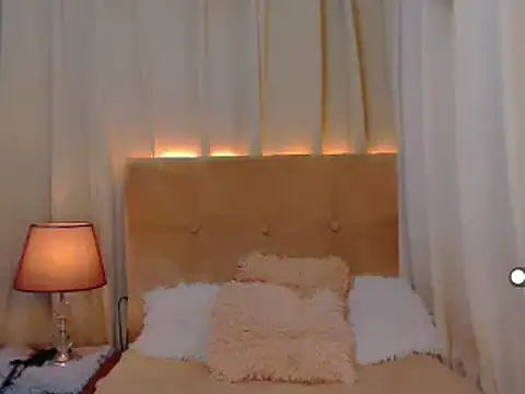 mistressseductionleah webcam