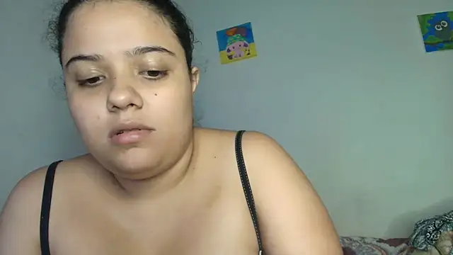 luisahot_9727 webcam