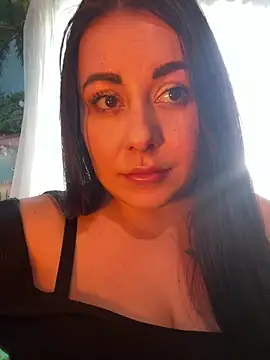 daisystreet - DaisyStreet's free webcam - UK Sex Cams