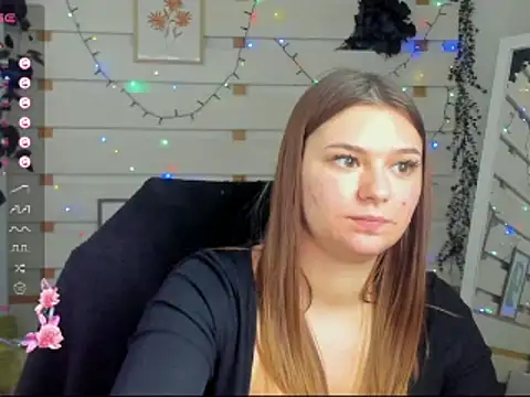 Josephine_Kiss webcam