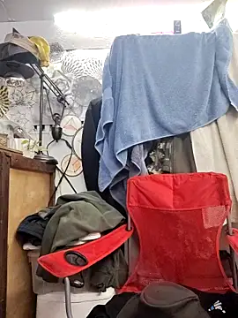 yourfavoritedaddy-2-4-69 - YourFavoriteDaddy-2-4-69's free webcam - UK Sex Cams