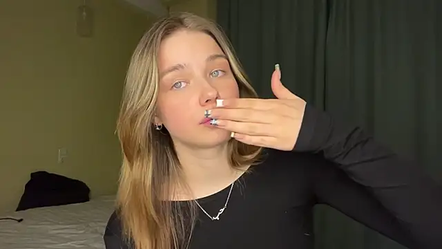 EarthaStinett webcam