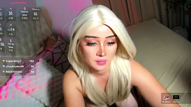 Miss_solenheu webcam