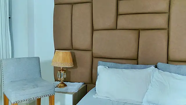 elodie_laurent - Elodie_Laurent's free webcam - UK Sex Cams