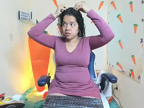 alexa-cooper- webcam